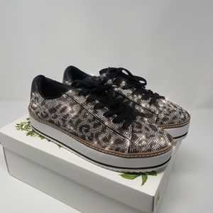 Chelsea & Violet  CV-MINIE Leopard platform sneakers